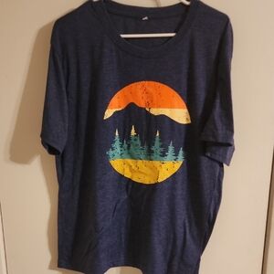 Source Unknown Navy Graphic Tee with Mountain Design